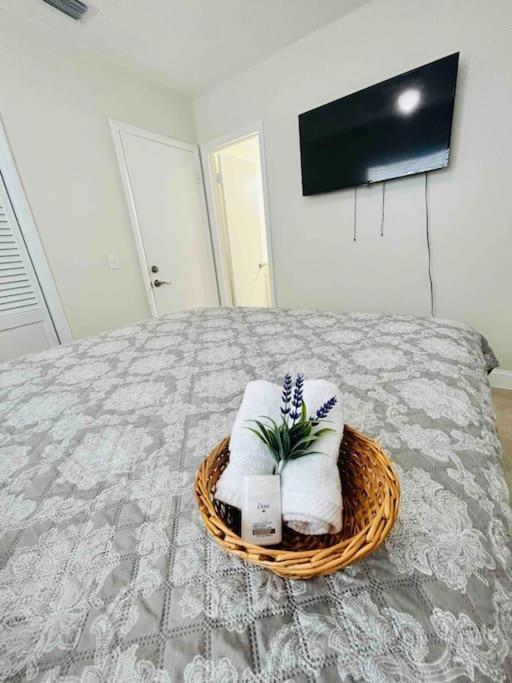 Vintage Family Scape + Heated Pool&Discount Villa Tampa Exteriör bild