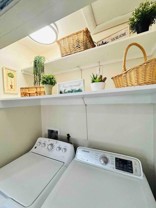 Vintage Family Scape + Heated Pool&Discount Villa Tampa Exteriör bild