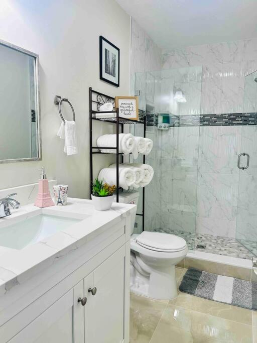 Vintage Family Scape + Heated Pool&Discount Villa Tampa Exteriör bild